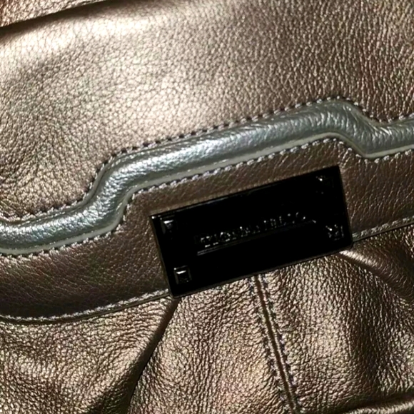 Tignanello Silver & Gold Pebbled Soft Leather Satchel Shoulder Purse - Picture 2 of 8